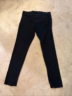 Joe's Jeans Skinny Jeans in Black